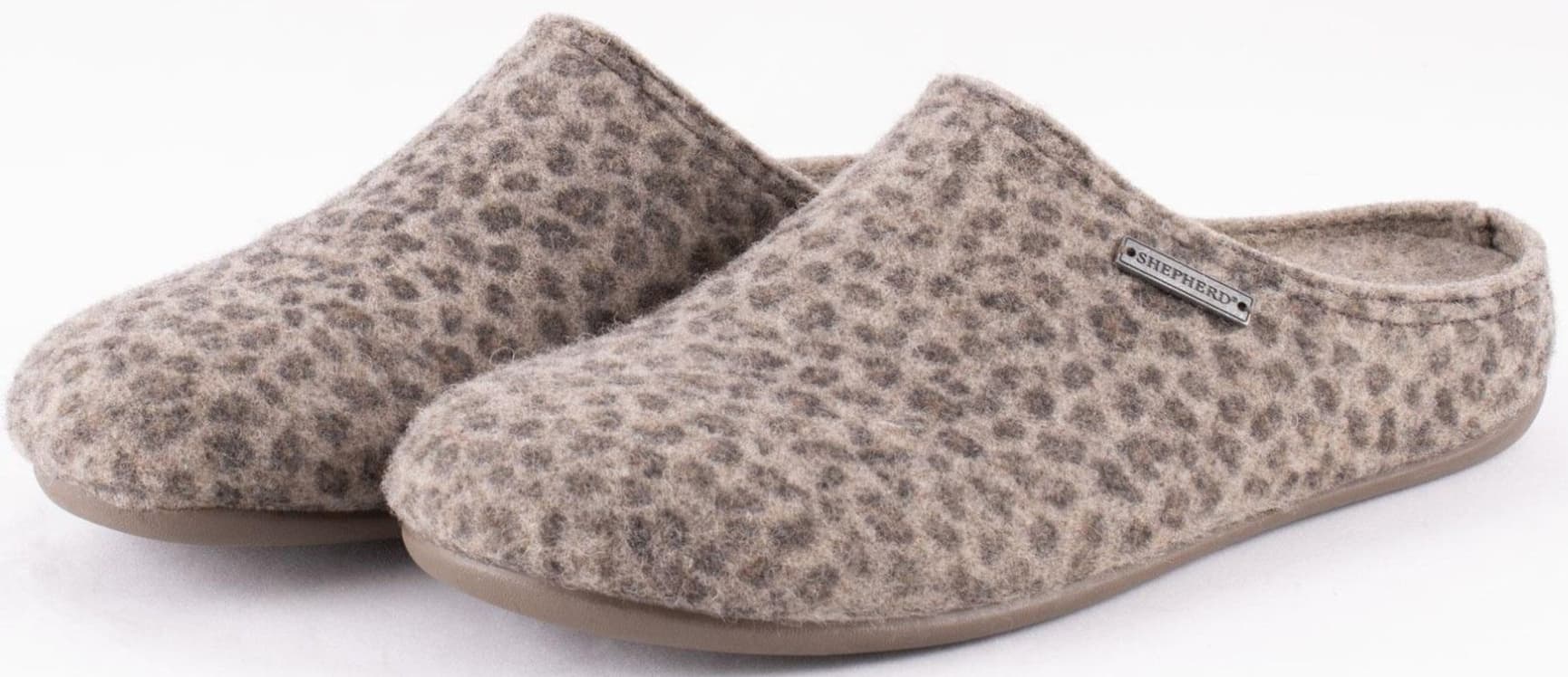 Shepherd Cilla Toffel Leopard (2021), view: 2