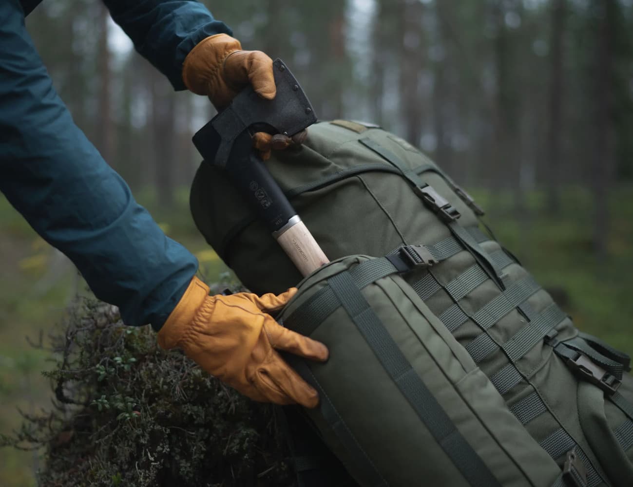 Side Pouch 8L Black, view: 2