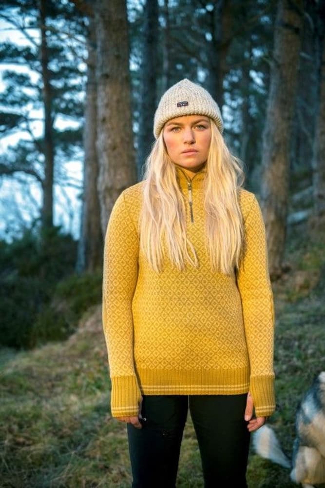 Slogen Woman Zip Neck Plum, view: 1