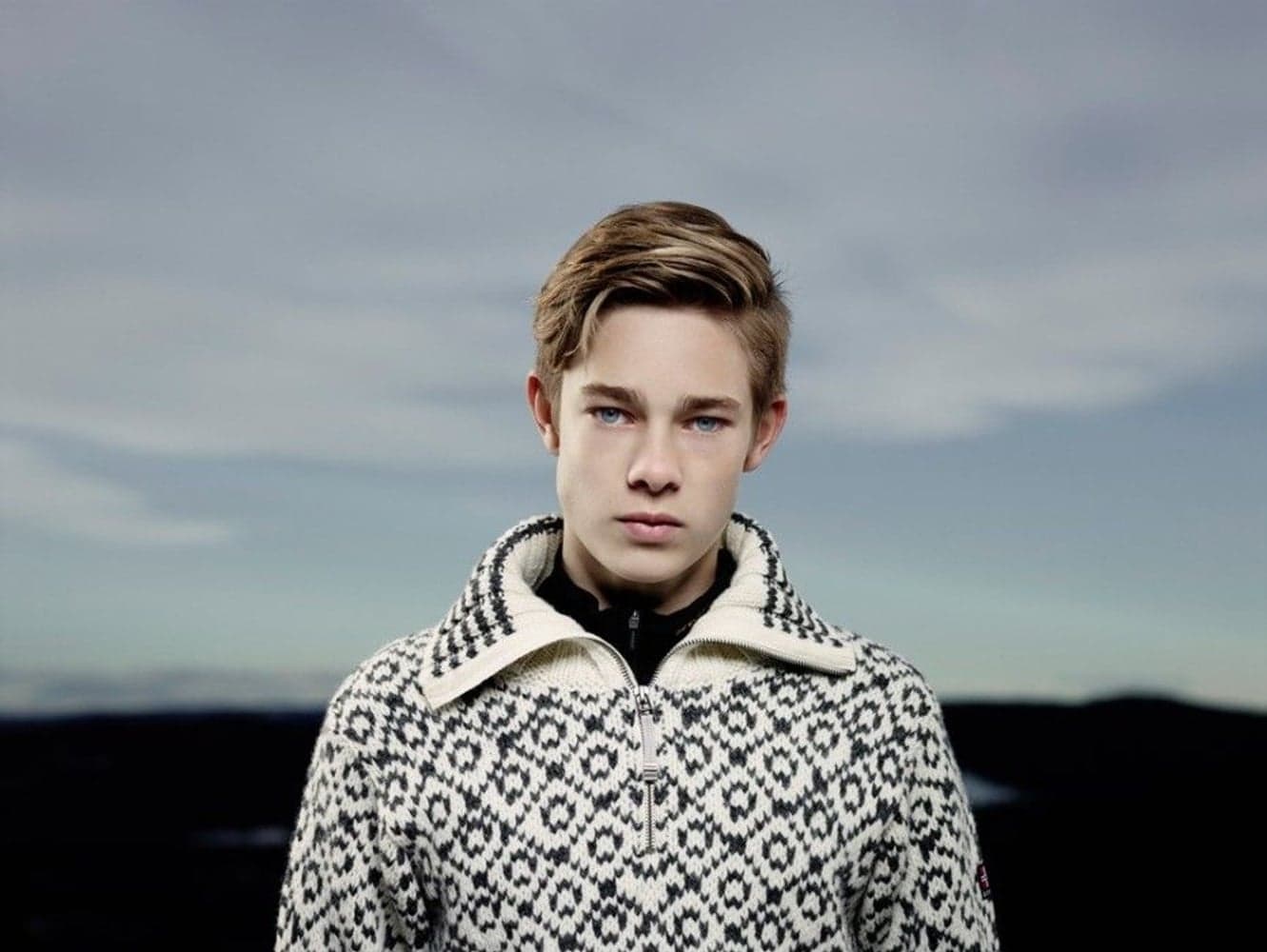 Svalbard Sweater Zip Neck Off White/Anthracite, view: 4