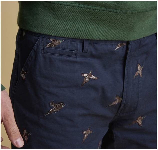 M's Feature Emb Shorts Navy, view: 2