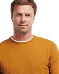 M's Essential Lambswool Crew Neck Neck Dark Copper - view: 1