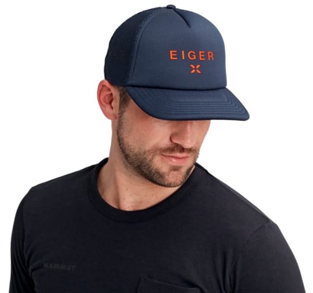 Crag Cap Night, view: 1