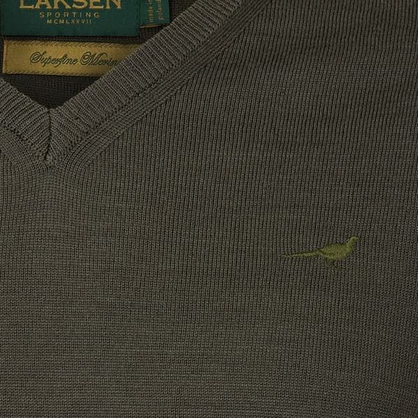 M's Sussex V-Neck Olive, view: 2