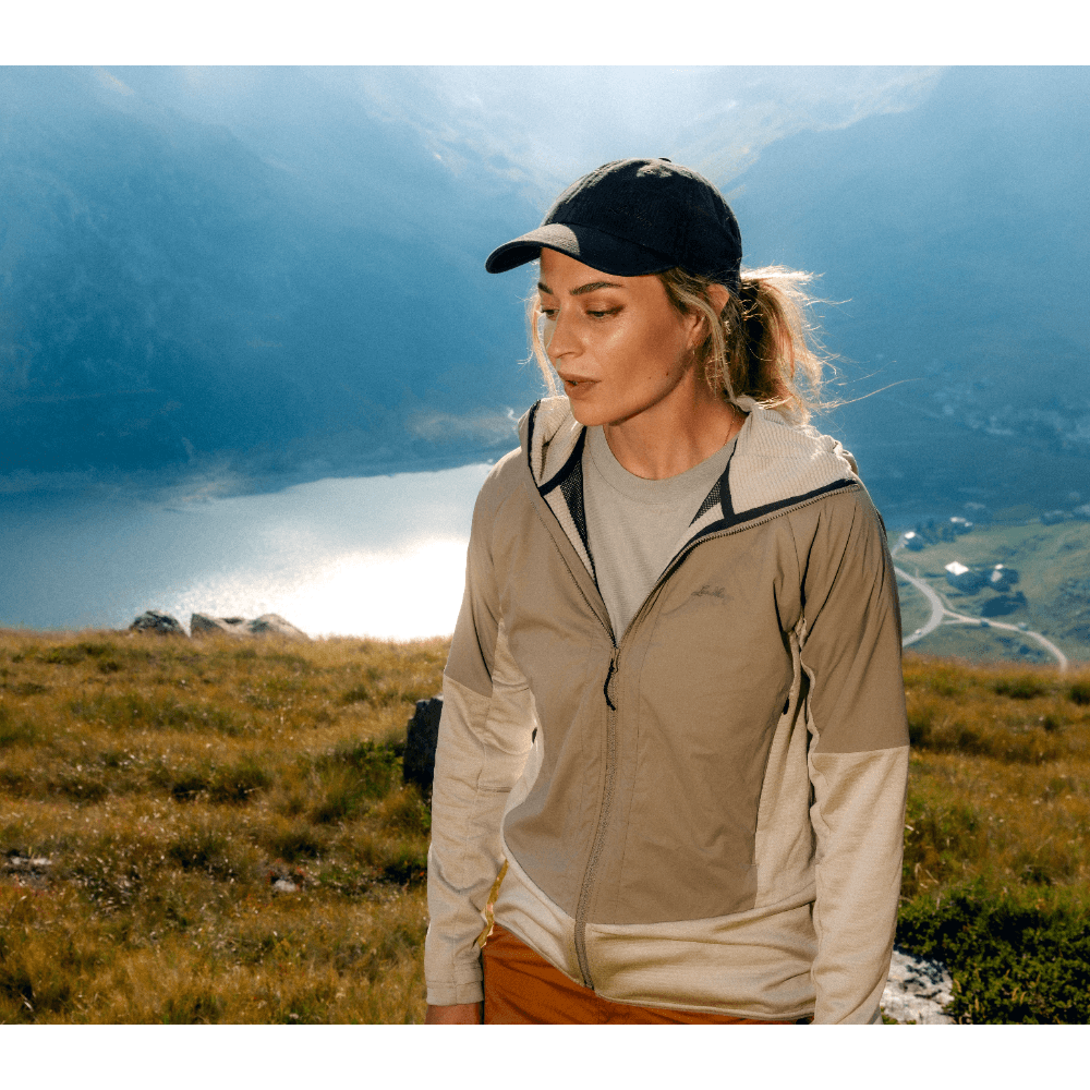 W's Padje Windbreaker Hoodie Sand/Driftwook, view: 4