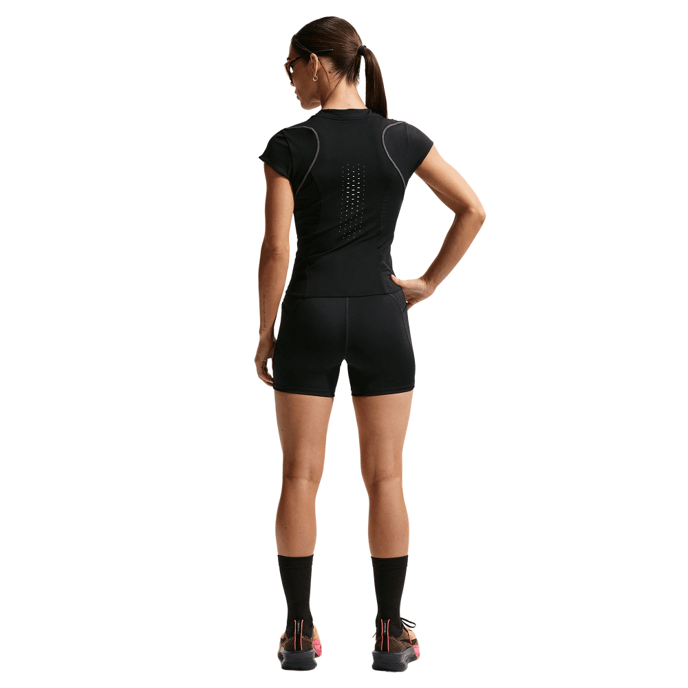 W's Swift High-Waisted 4" Tight Running Shorts With Pockets Black/Reflective Silv, view: 1