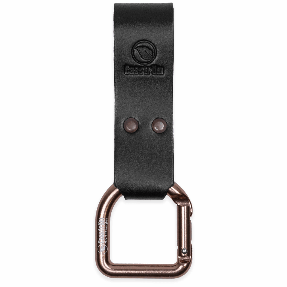 productImage: No.3 Dangler Svart